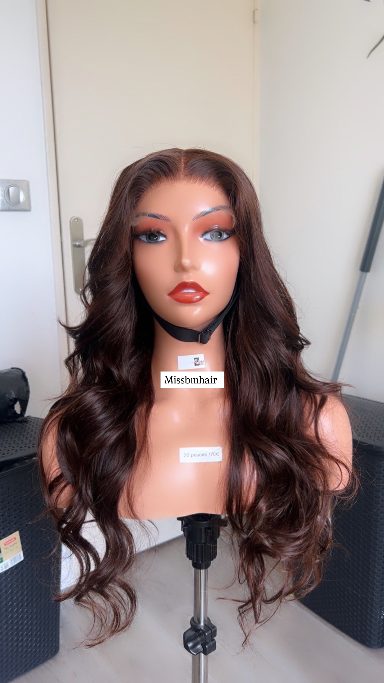 Perruque cheveux humains vierges -marrons glueless